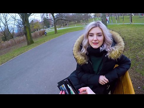 ❤️ Swallows hot cum coigreach airson airgead - blowjob anns a 'phàirc le Eva Elfie ❌  Porno  aig gd.hentaibar.ru ❌️
